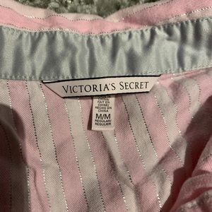Victoria's Secret Intimates & Sleepwear - Victoria’s Secret Pajama Set Medium Stripes Victoria's Secret Intimates & Sleepwear - Victoria’s Secret Pajama Set Medium Stripes